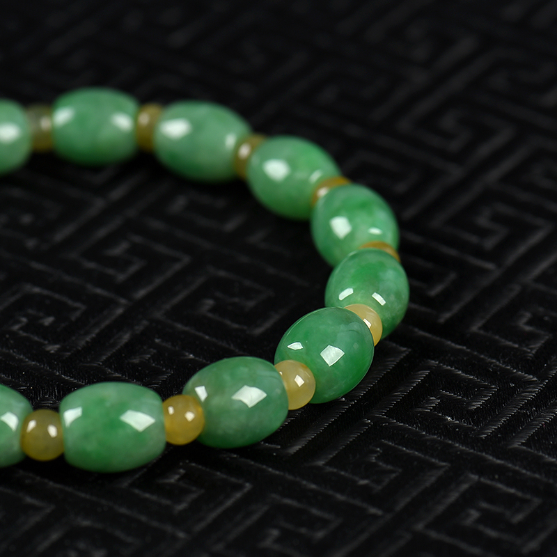 豆绿翡翠桶珠单圈手串-红掌柜