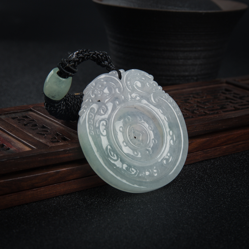 天然糯种翡翠扭转乾坤吊坠-红掌柜