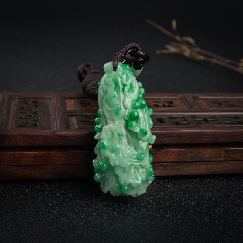 糯种飘翠天然翡翠百财吊坠-红掌柜