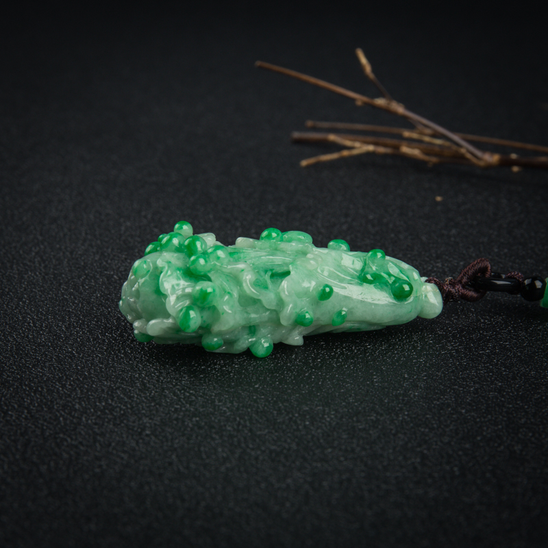 糯种天然飘翠翡翠百财吊坠-红掌柜