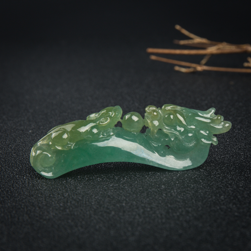 翡翠望子成龙吊坠-红掌柜