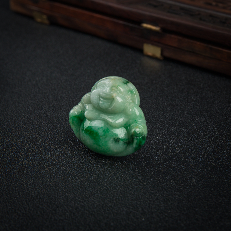 天然豆种飘翠翡翠弥勒佛吊坠-红掌柜