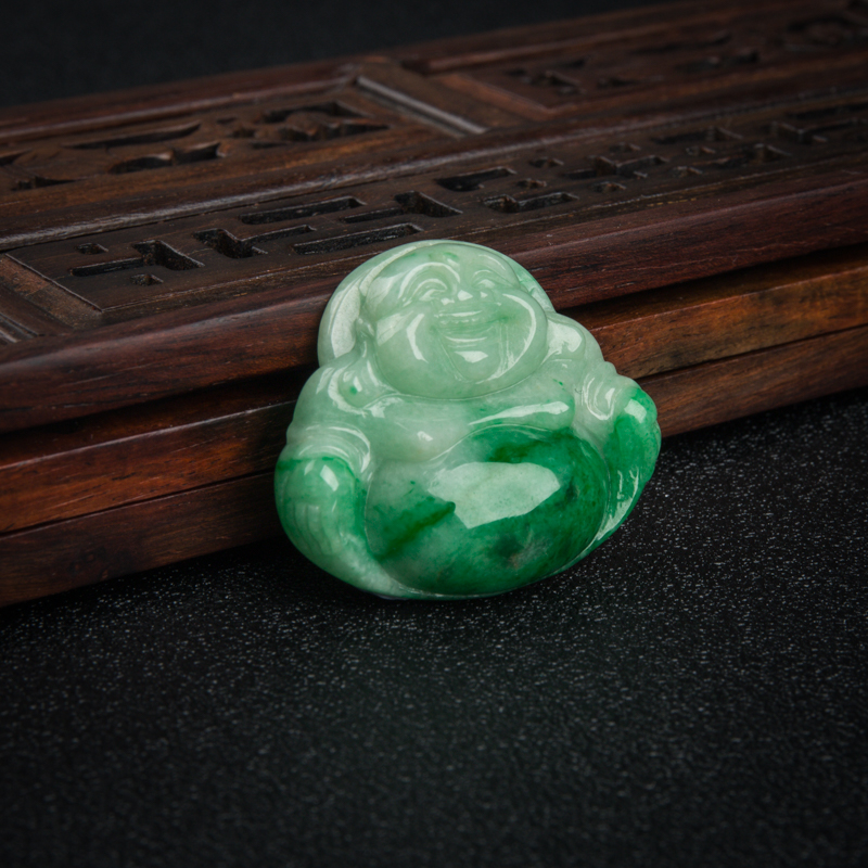 豆种天然飘翠翡翠弥勒佛吊坠-红掌柜