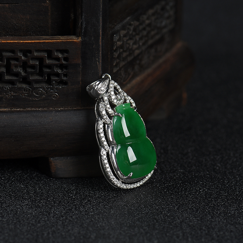糯种深绿翡翠福禄吊坠-红掌柜