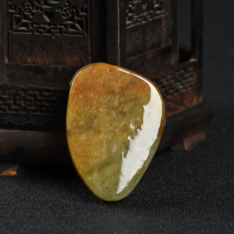 俏色翡翠弥勒佛吊坠-红掌柜