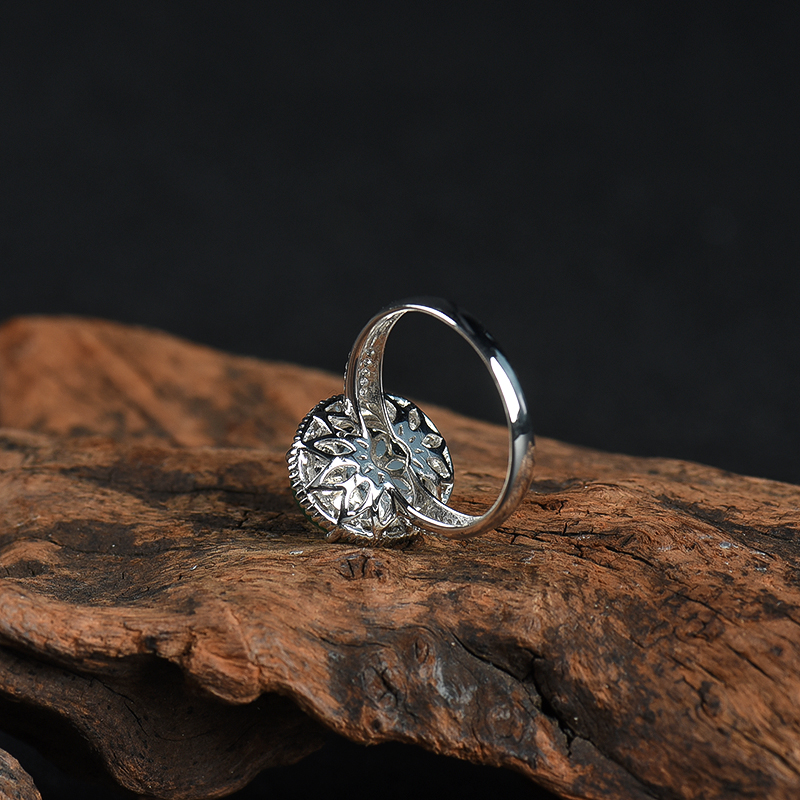 翠绿翡翠戒指-红掌柜