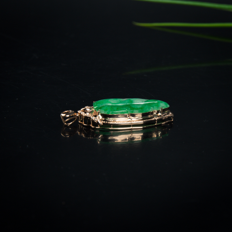 翡翠金枝玉叶吊坠-红掌柜