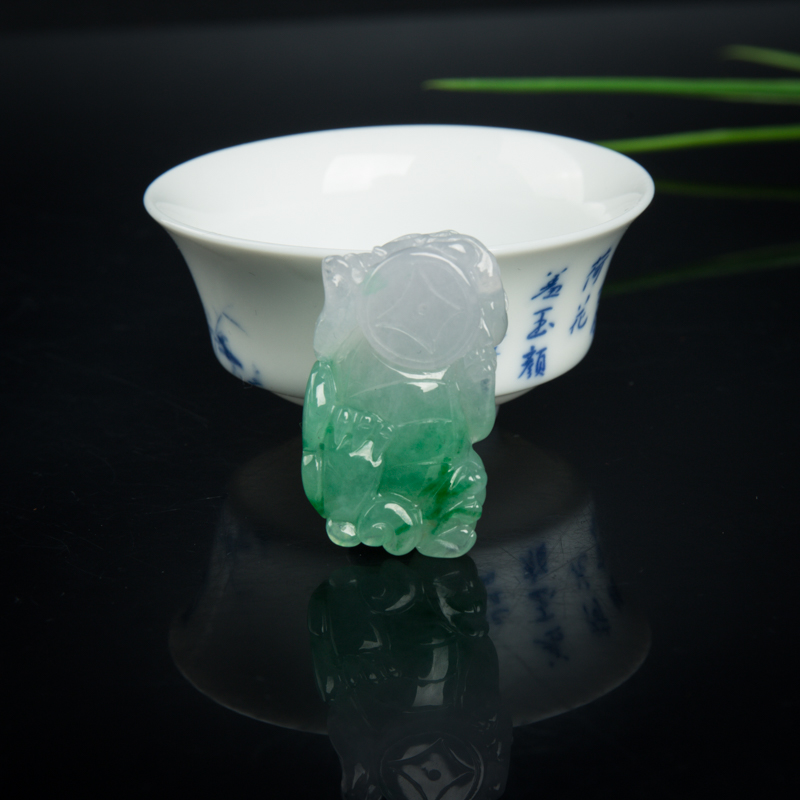 糯冰种翡翠貔貅吊坠-红掌柜