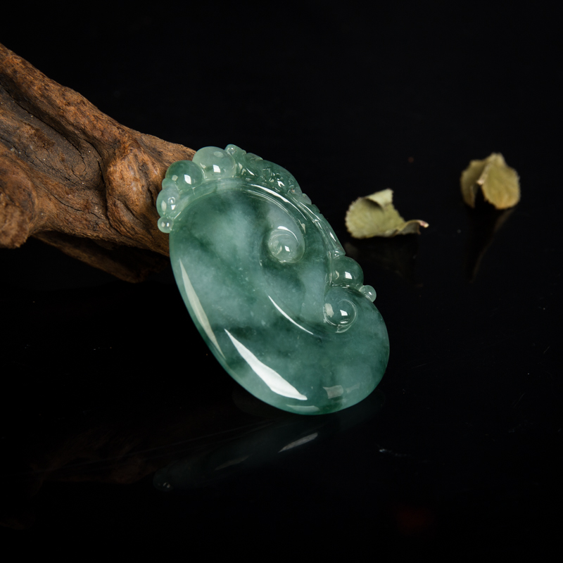 缅甸天然糯种翡翠如意吊坠-红掌柜