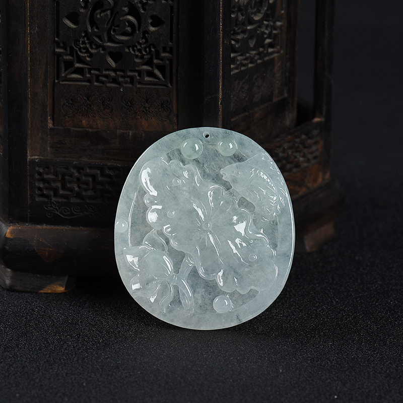 糯冰种浅绿翡翠和和美美吊坠-红掌柜