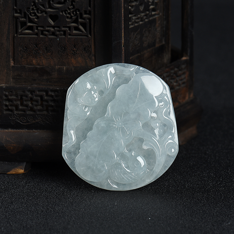 糯种浅绿翡翠和和美美吊坠-红掌柜