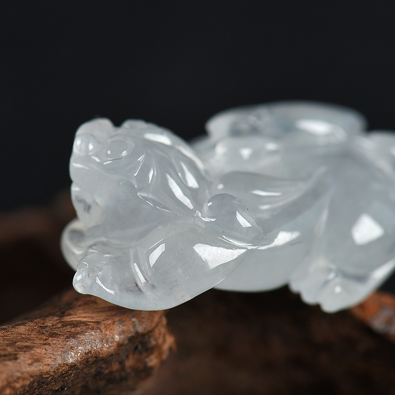 天然翡翠貔貅吊坠-红掌柜