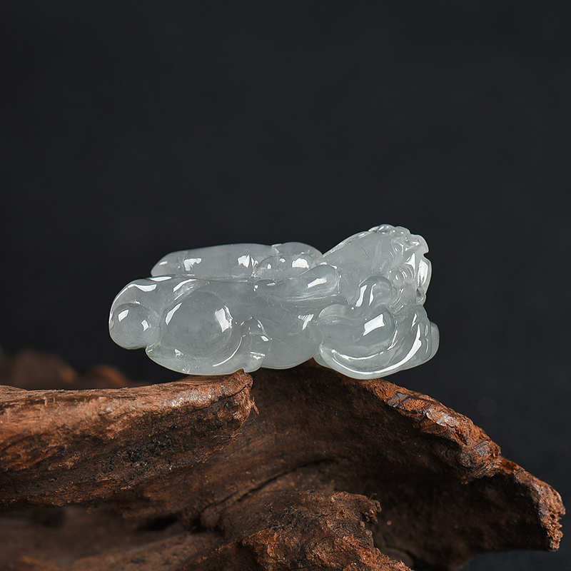 糯冰种翡翠貔貅吊坠-红掌柜