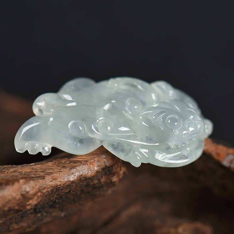 天然翡翠貔貅吊坠-红掌柜