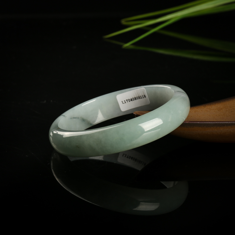 55.5mm缅甸豆种飘花翡翠贵妃镯-红掌柜