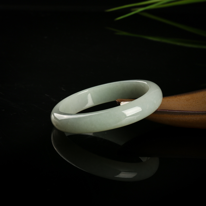 53.5mm天然豆种灰绿翡翠贵妃镯-红掌柜