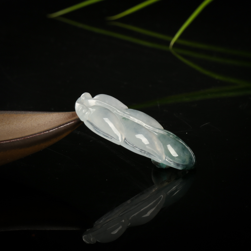 糯冰种天然翡翠金枝玉叶吊坠-红掌柜