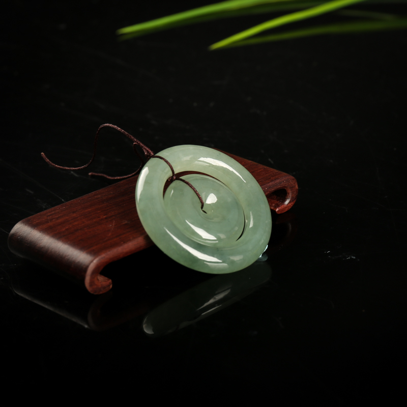 灰绿翡翠平安扣吊坠-红掌柜