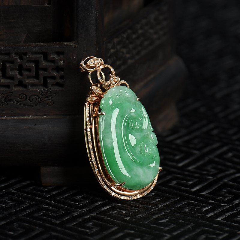 豆种豆绿翡翠如意吊坠-红掌柜