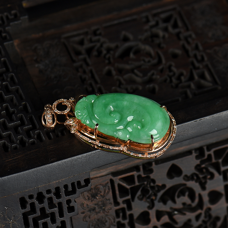 翡翠如意吊坠-红掌柜