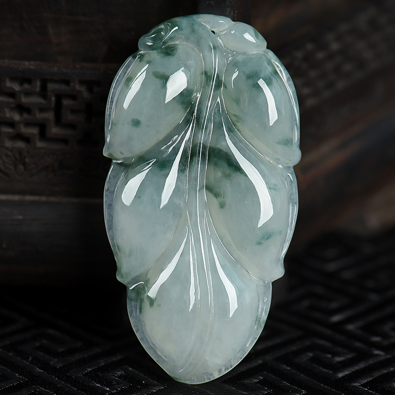 缅甸翡翠金枝玉叶吊坠-红掌柜