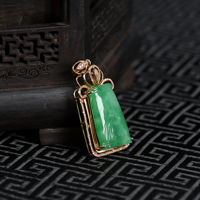 天然豆种豆绿翡翠节节高升吊坠-红掌柜