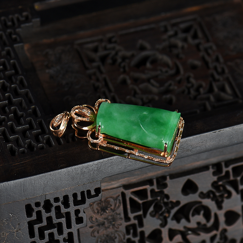 缅甸天然豆种翡翠节节高升吊坠-红掌柜