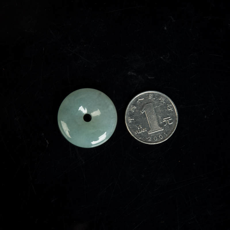 糯冰种翡翠吊坠-红掌柜