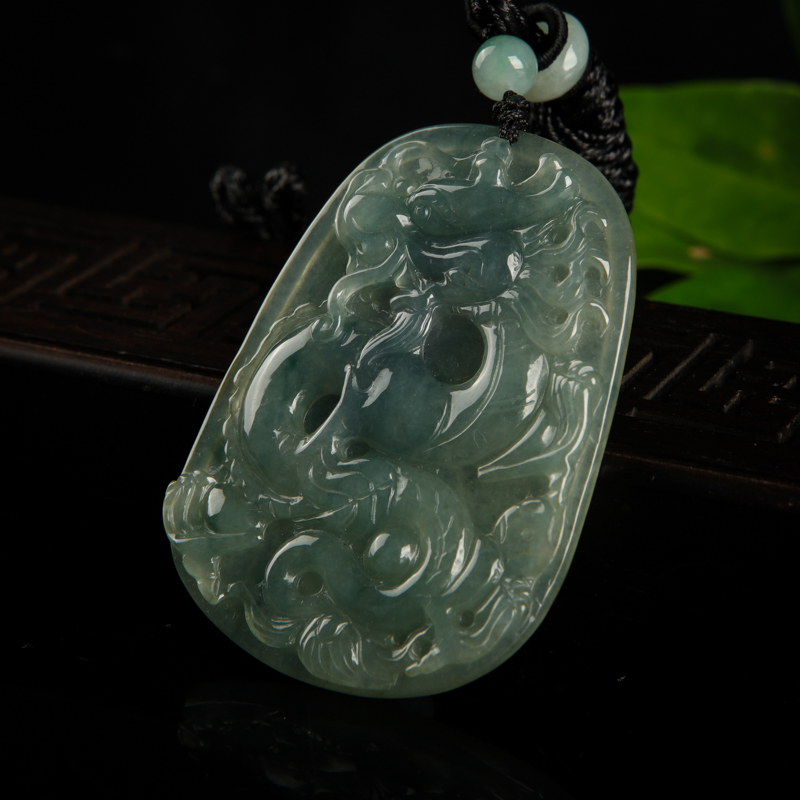缅甸油青种灰绿翡翠辰龙吊坠-红掌柜