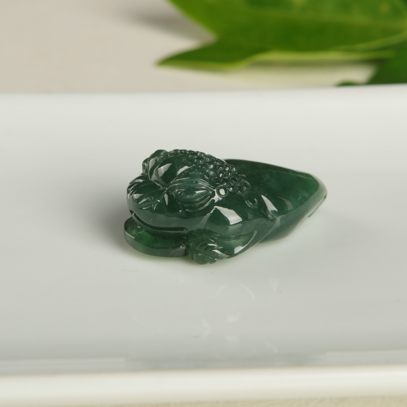 缅甸天然糯种翡翠招财进宝吊坠-红掌柜