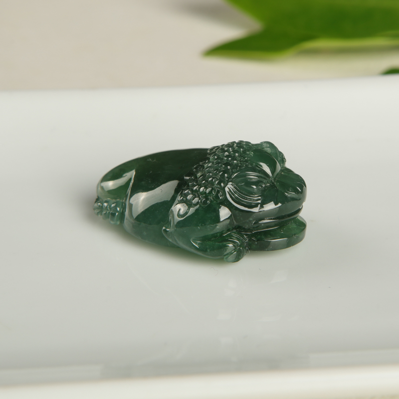 缅甸天然糯种暗绿翡翠吊坠-红掌柜
