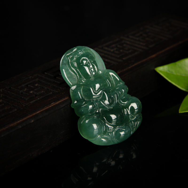 天然糯种暗绿翡翠观音吊坠-红掌柜