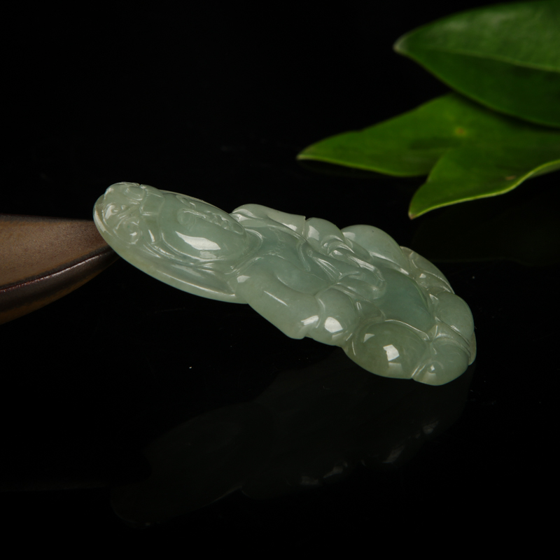 缅甸天然糯种翡翠观音吊坠-红掌柜