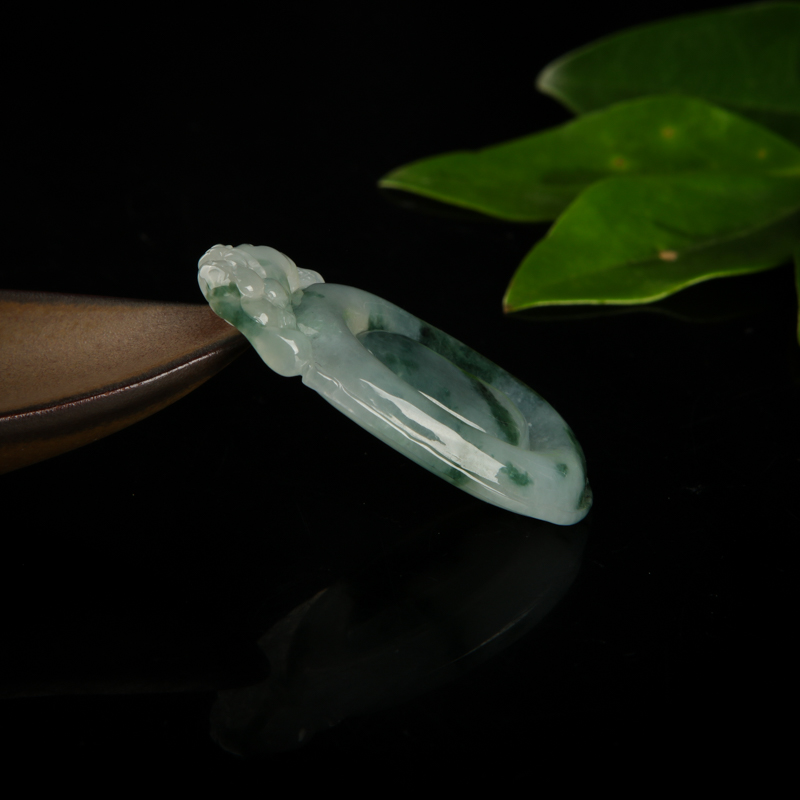 缅甸天然糯种翡翠福贝吊坠-红掌柜