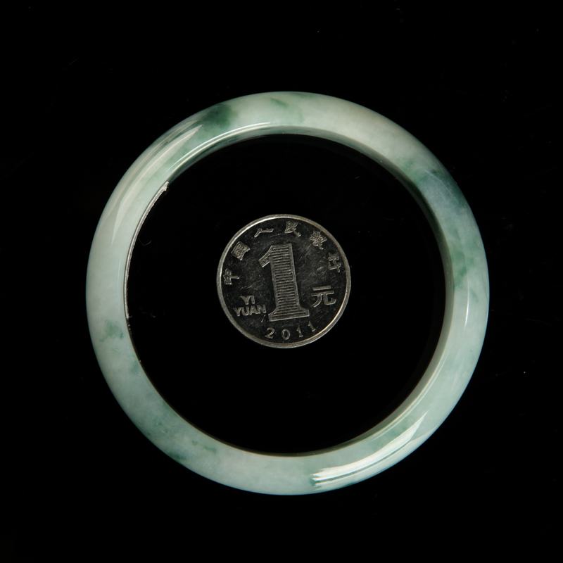 天然豆种翡翠手镯-红掌柜