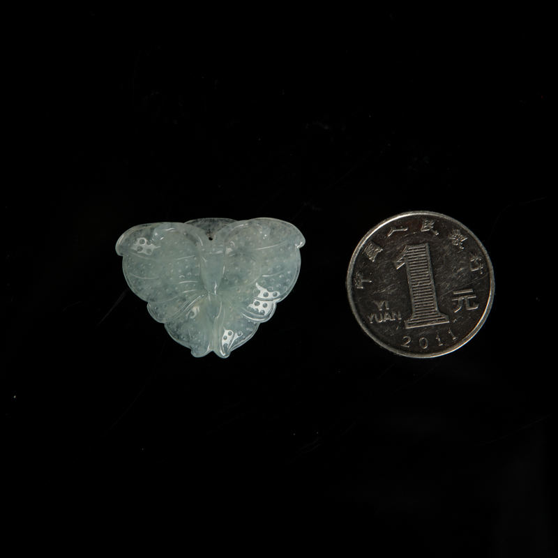 天然翡翠蝴蝶吊坠-红掌柜