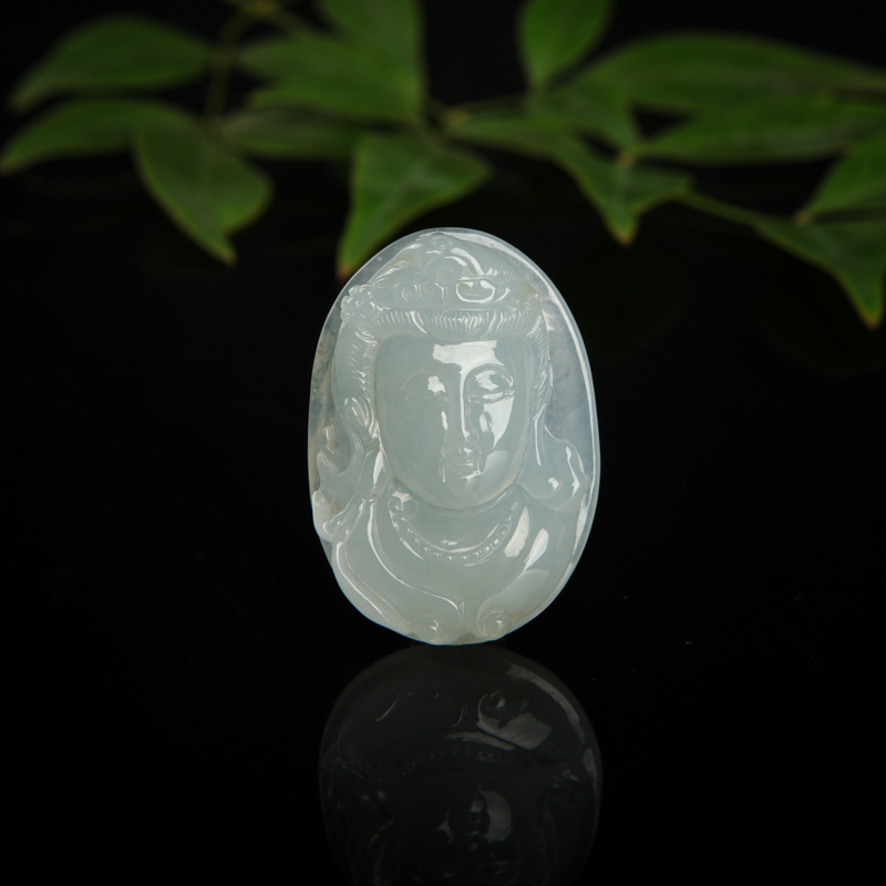 糯种白色翡翠观音吊坠-红掌柜