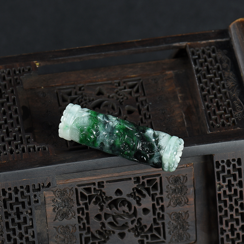 豆种飘翠翡翠龙柱-红掌柜