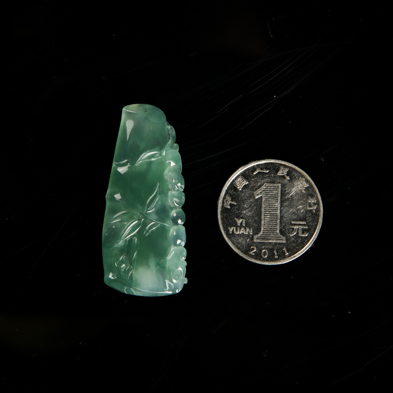 缅甸天然翡翠节节高吊坠-红掌柜