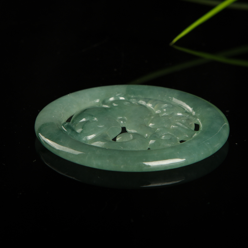 缅甸天然糯冰种飘花翡翠吊坠-红掌柜