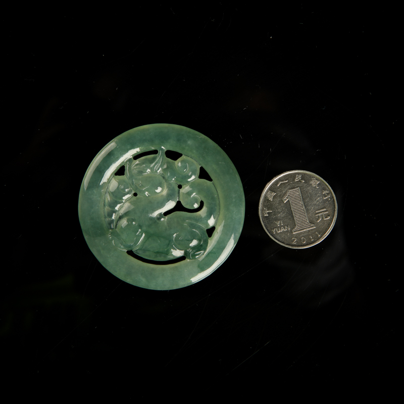 糯冰种飘花翡翠吊坠-红掌柜