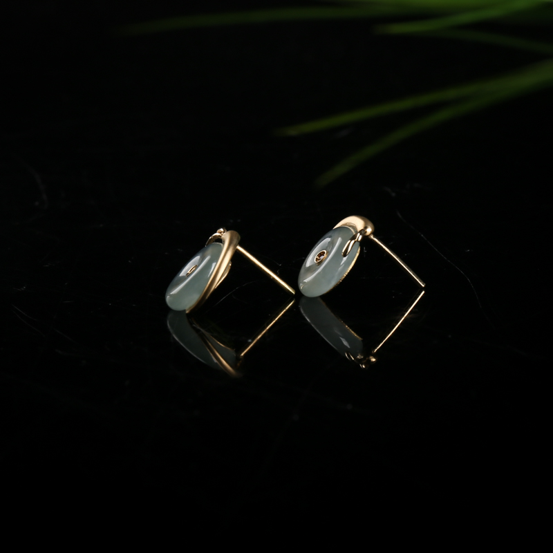 糯冰种翡翠蜗牛耳钉-红掌柜