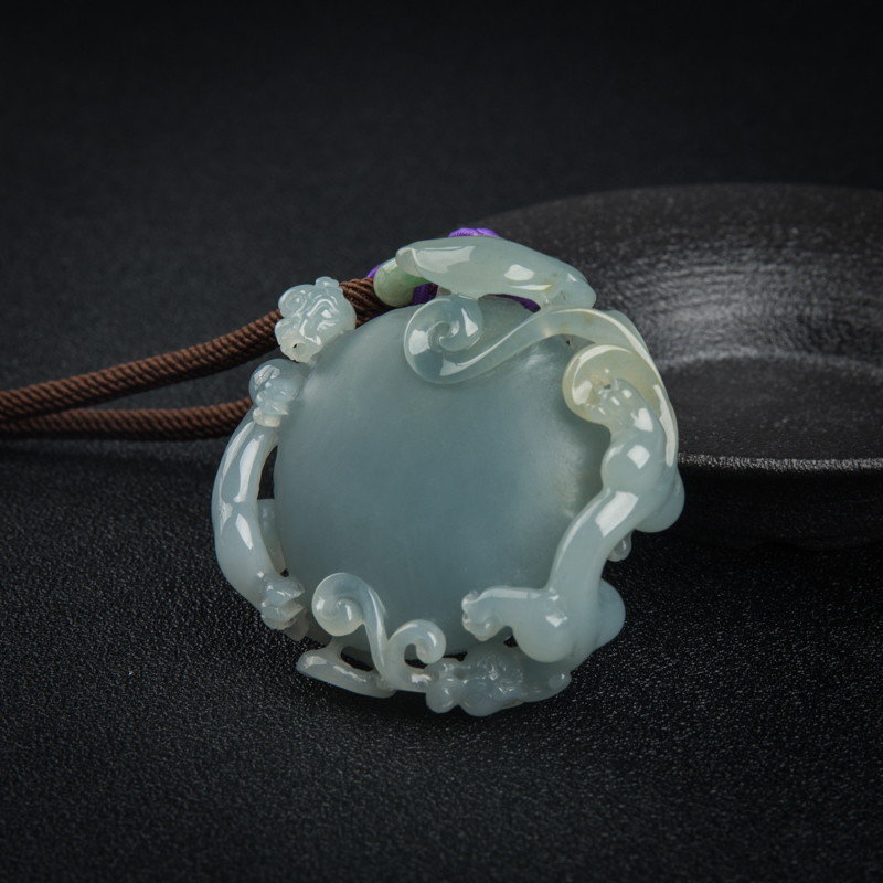 糯种翡翠吊坠-红掌柜