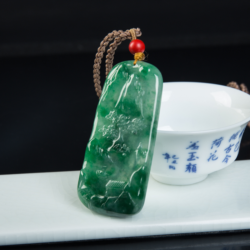 糯种翡翠山水吊坠-红掌柜