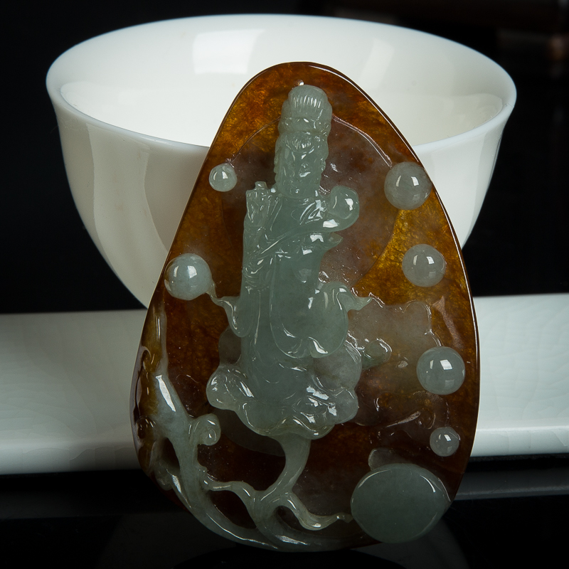 翡翠观音吊坠-红掌柜