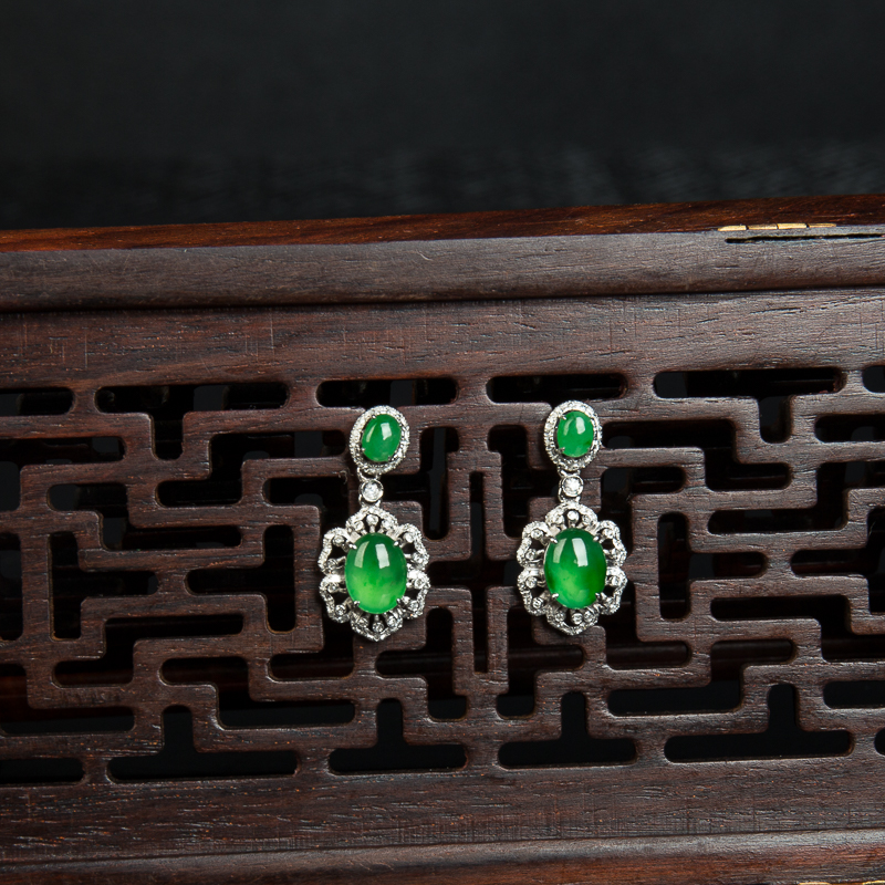 翡翠耳坠-红掌柜