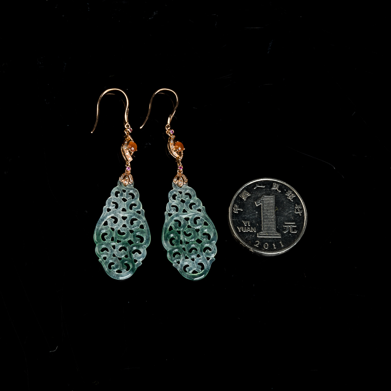 18k天然缅甸冰种飘花翡翠兽纹耳坠-红掌柜