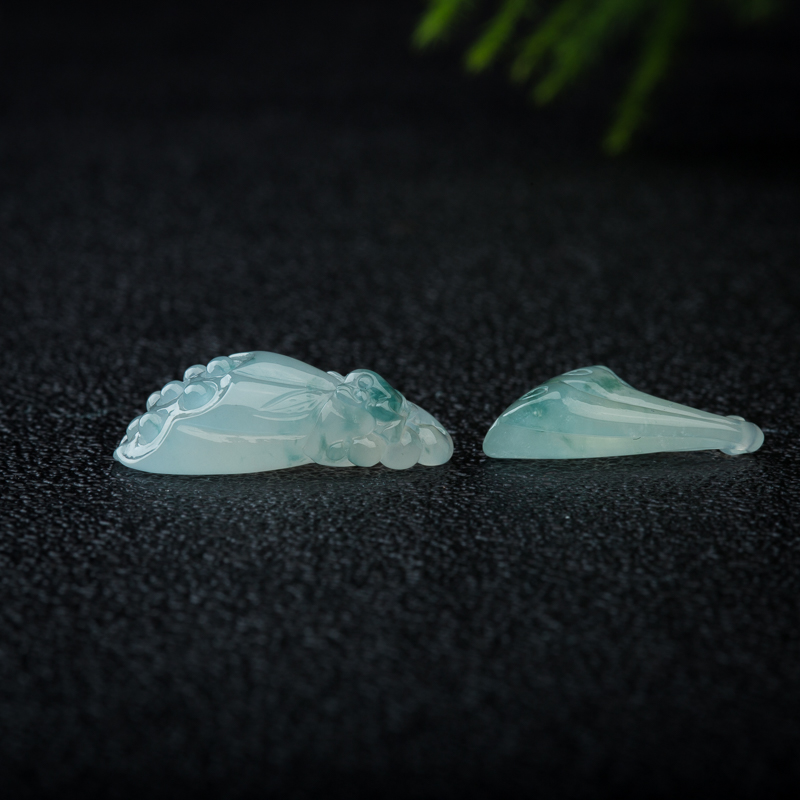 飘花翡翠多子多福吊坠-红掌柜