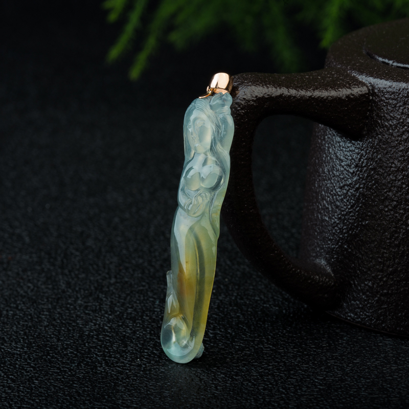 天然冰种黄翡海之女吊坠-红掌柜