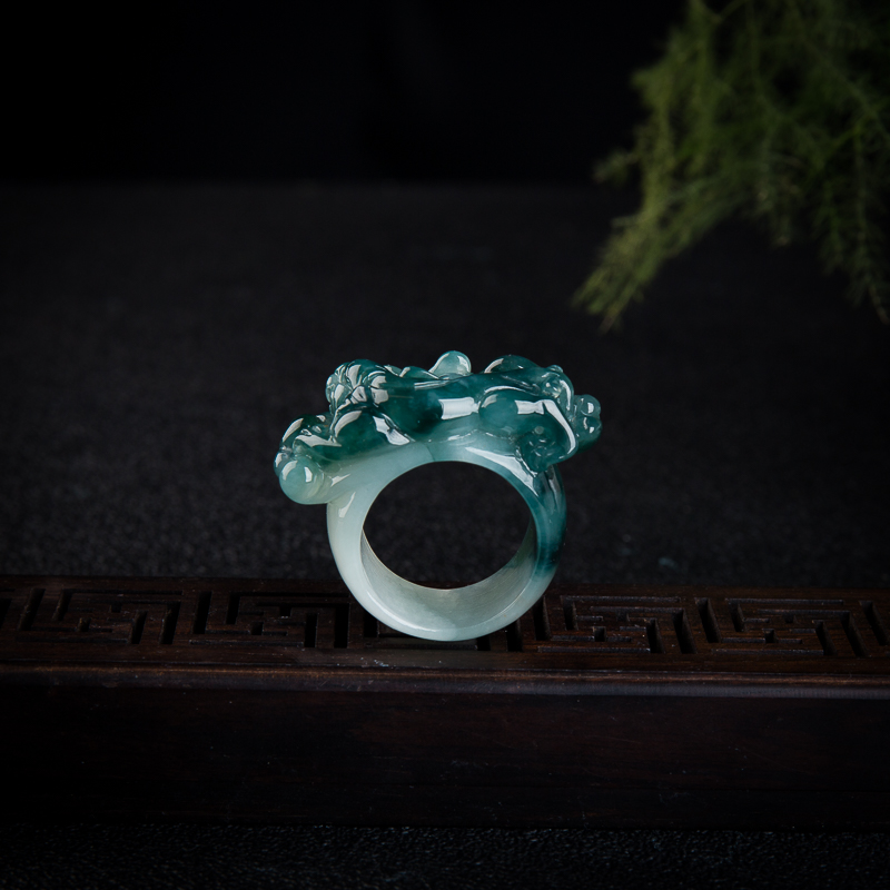 翡翠貔貅戒指-红掌柜